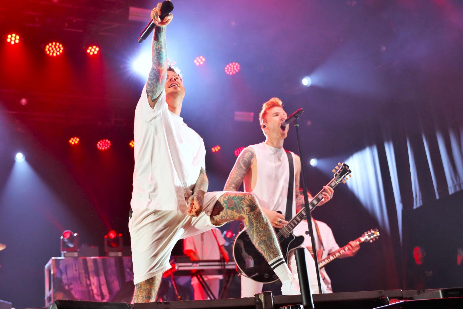 The Dirty Daddies     (6)